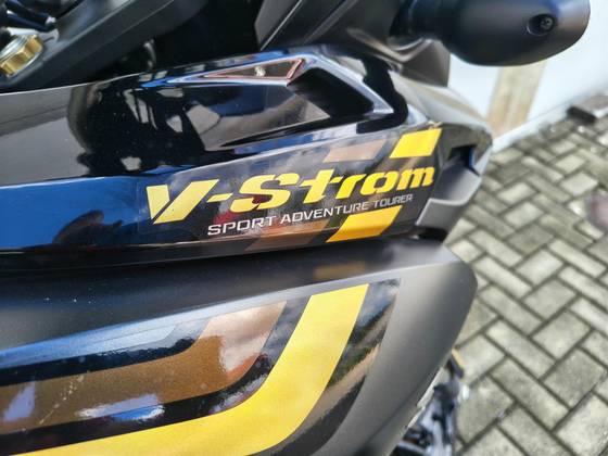 SUZUKI V-STROM 1000XT ADVENTURE ABS SUZUKI V-STROM 1000XT ADVENTURE ABS